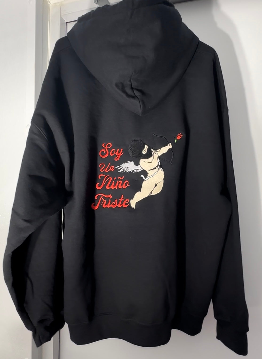 Soy Un Niño Triste Hoodie