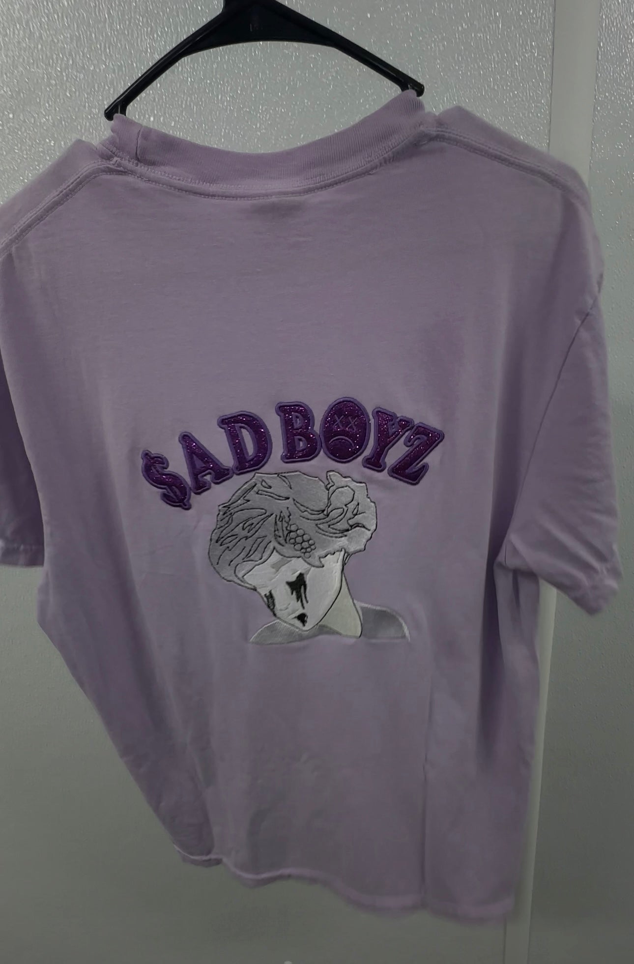 CAMISETA $AD BOYZ 2 (letras moradas brillantes)