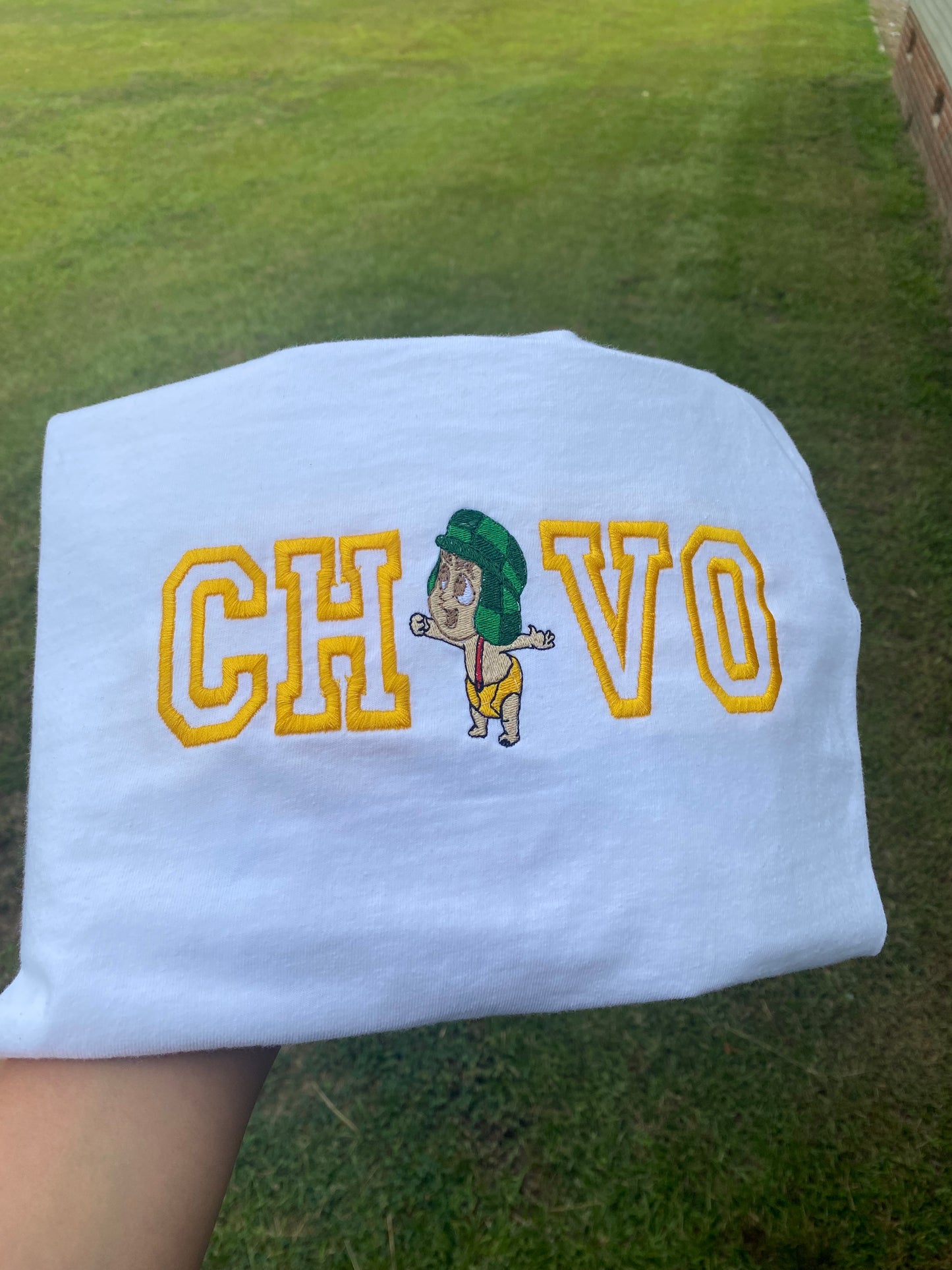 Camiseta bordada Chavo